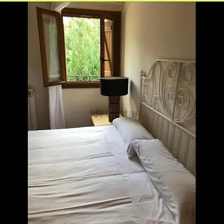 Un Altos De Escarrilla, Formigal-panticosa إسكارييا